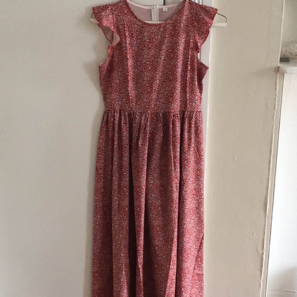 Red midi dress